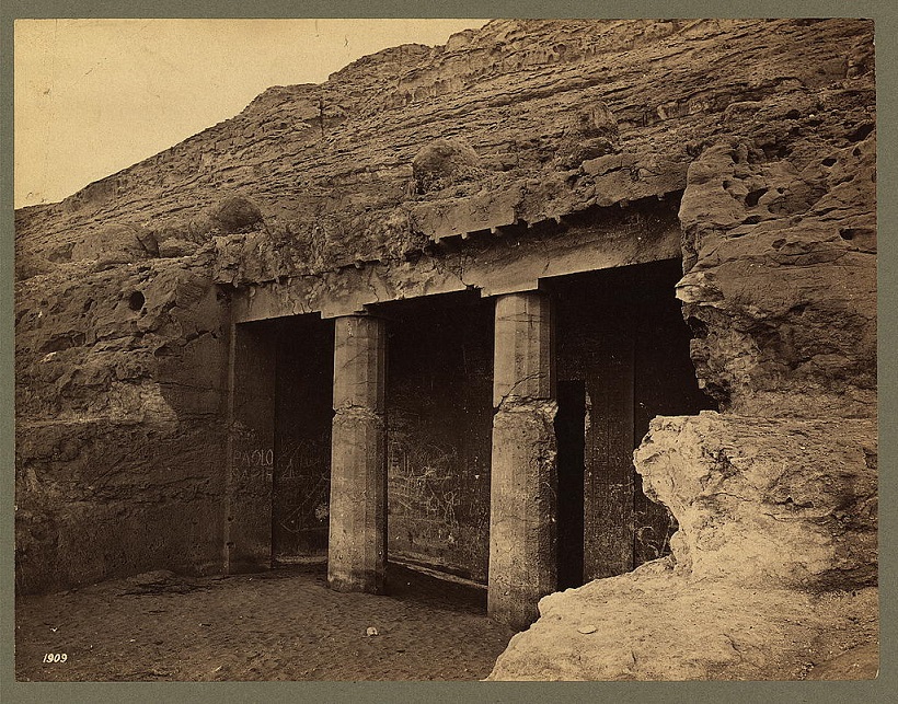 nagrobek Hassana